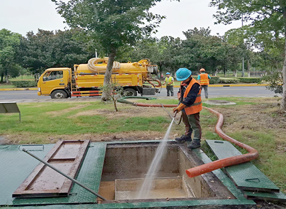 成华化油池清理